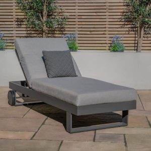 adjustable sun lounger with wheels
