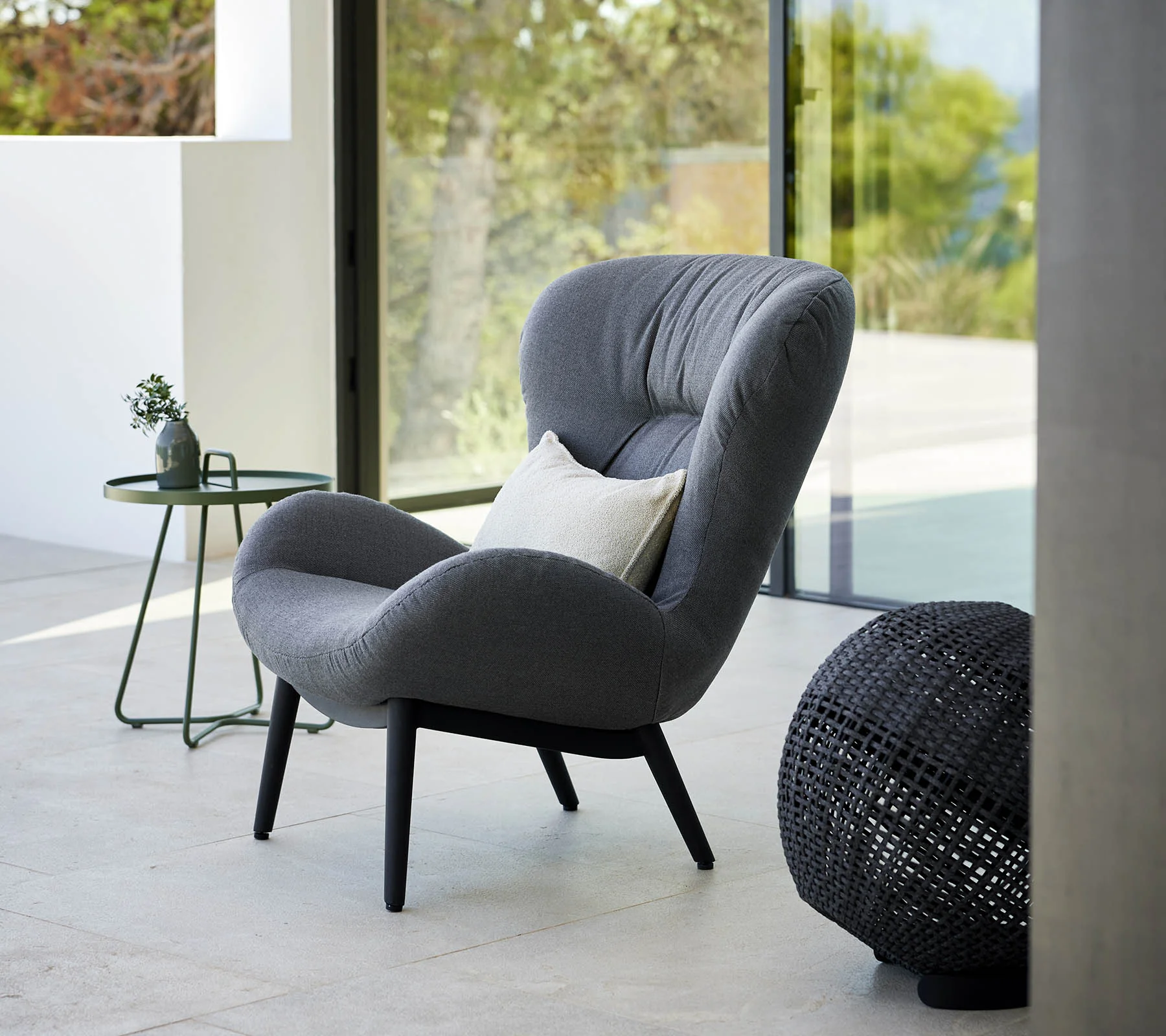 lounge chair lounge chair